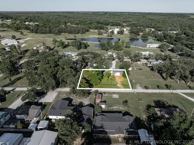 4610 Copperhead Street, Kingston, OK 73439