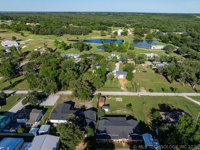 4610 Copperhead Street, Kingston, OK 73439