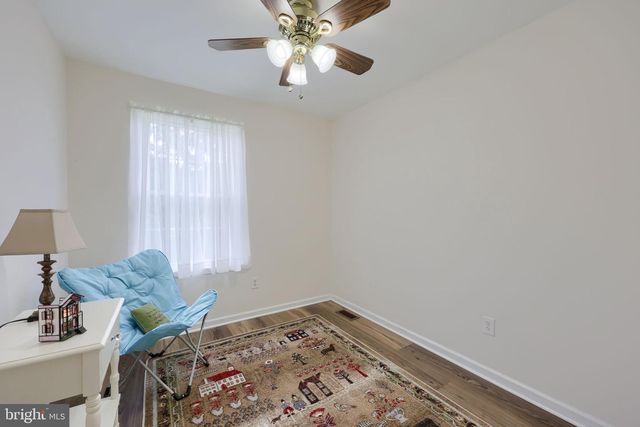 332 GAVIN DR, Coatesville, PA 19320