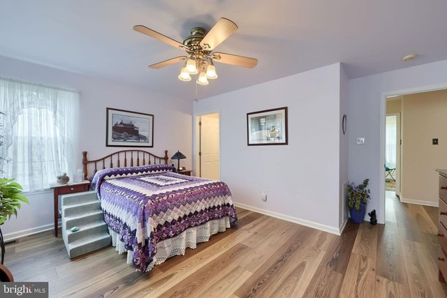 332 GAVIN DR, Coatesville, PA 19320