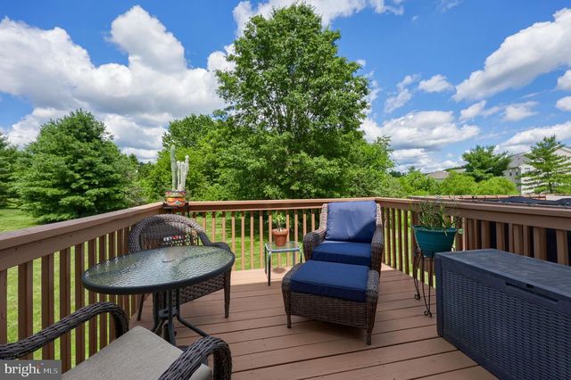 332 GAVIN DR, Coatesville, PA 19320