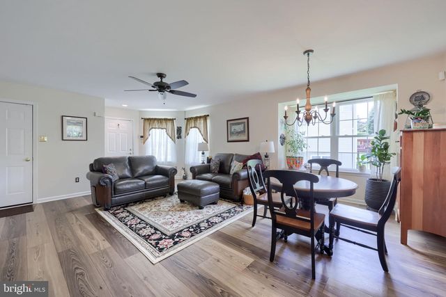 332 GAVIN DR, Coatesville, PA 19320