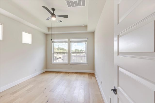 2600 Gattis School RD 401, Round Rock, TX 78664