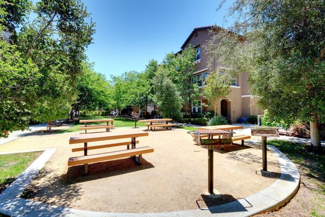 2592 Baton Rouge Drive, San Jose, CA 95133