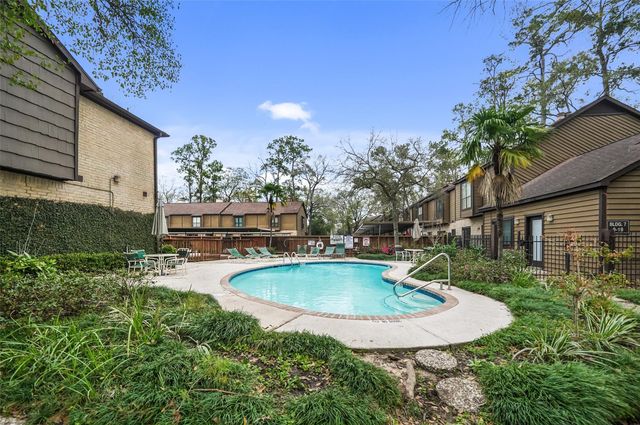 11711 Memorial Drive 604, Houston, TX 77024