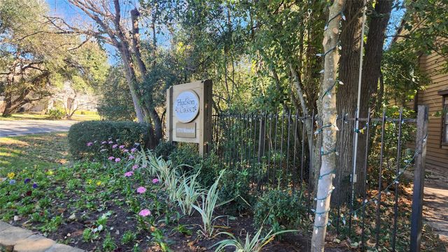 11711 Memorial Drive 604, Houston, TX 77024