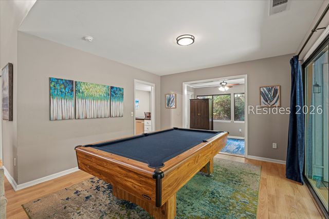 4 Sycamore Ln, Hilton Head Island, SC 29926