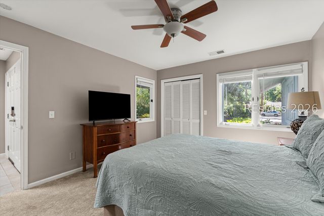4 Sycamore Ln, Hilton Head Island, SC 29926