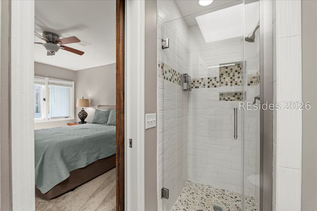 4 Sycamore Ln, Hilton Head Island, SC 29926