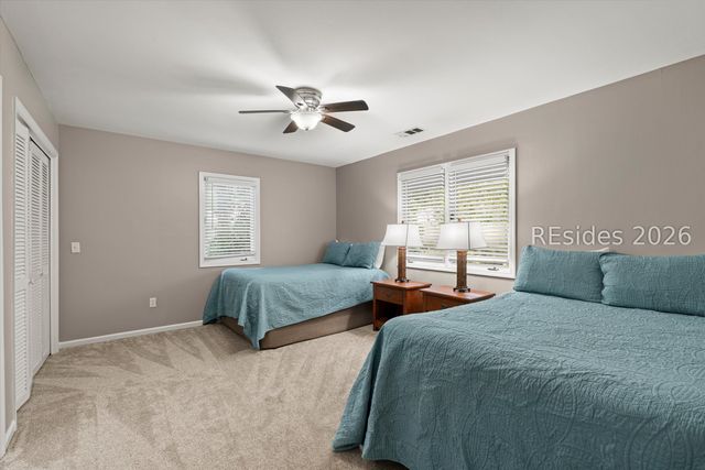 4 Sycamore Ln, Hilton Head Island, SC 29926
