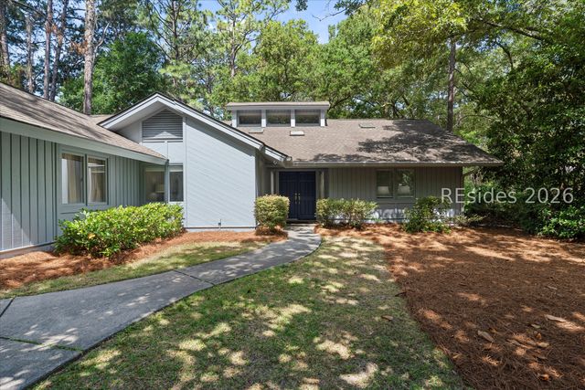 4 Sycamore Ln, Hilton Head Island, SC 29926