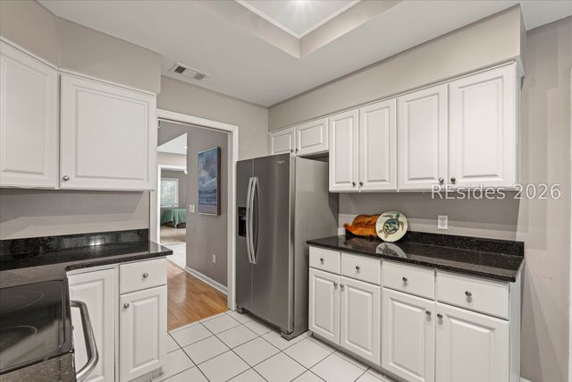 4 Sycamore Ln, Hilton Head Island, SC 29926