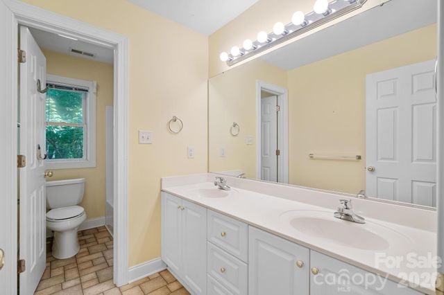 36 Poplar Creek Drive, Asheville, NC 28805