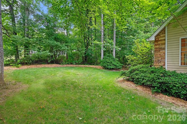 36 Poplar Creek Drive, Asheville, NC 28805
