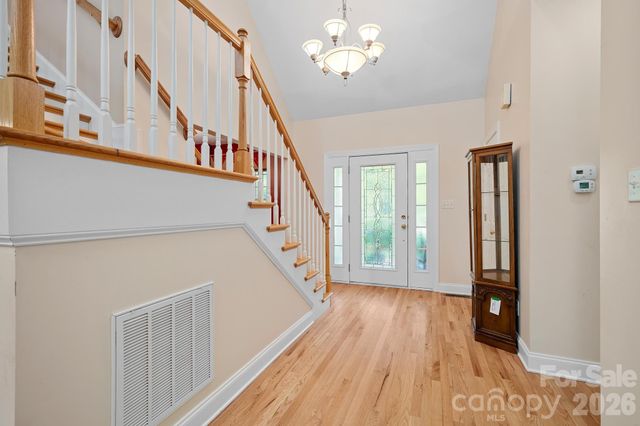 36 Poplar Creek Drive, Asheville, NC 28805