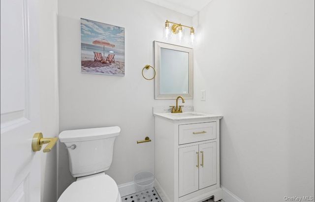 54 Hayground Road, Water Mill, NY 11976