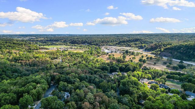 Ruswarp Lane, Bella Vista, AR 72714