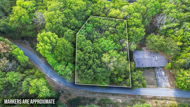 Ruswarp Lane, Bella Vista, AR 72714