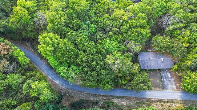 Ruswarp Lane, Bella Vista, AR 72714