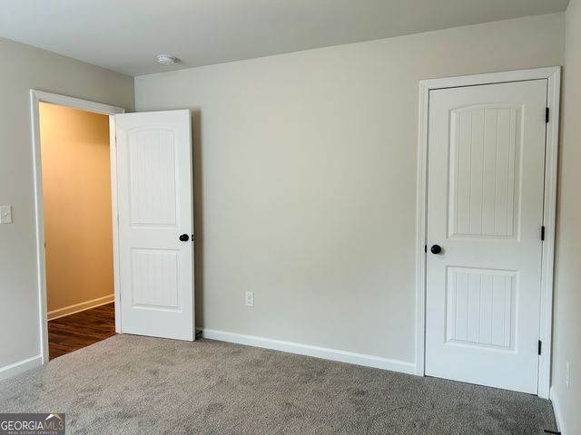 57 Pacific Avenue, Sharpsburg, GA 30277
