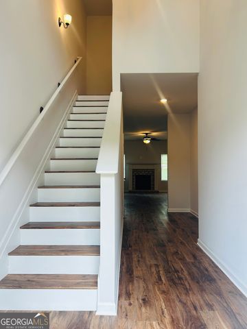 57 Pacific Avenue, Sharpsburg, GA 30277