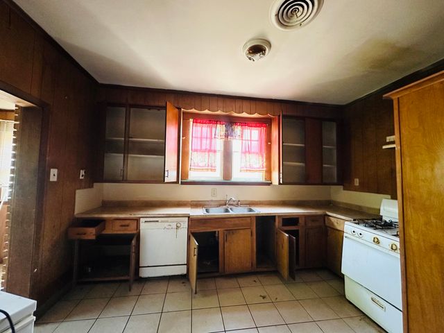3078 CHISCA AVE, Memphis, TN 38111