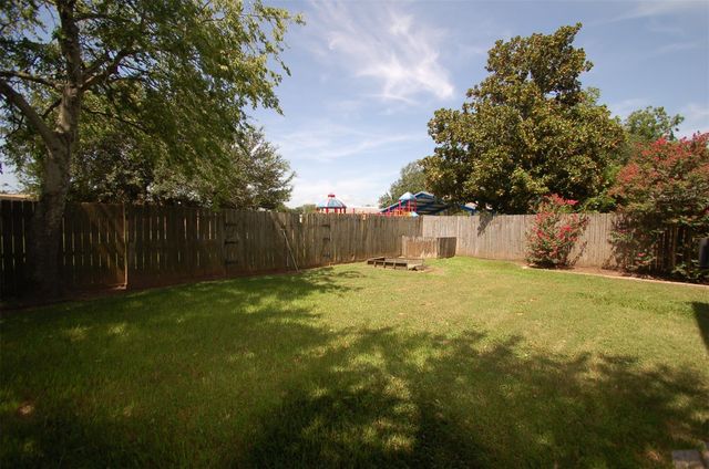 2035 Old Dixie Drive, Richmond, TX 77469