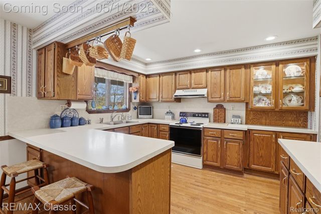 4134 Sleeth Road, Commerce Charter Township, MI 48382