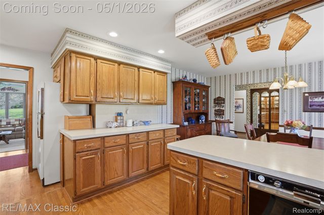 4134 Sleeth Road, Commerce Charter Township, MI 48382