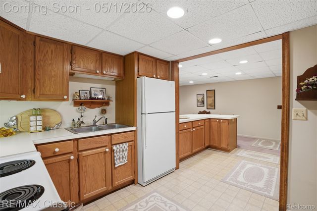 4134 Sleeth Road, Commerce Charter Township, MI 48382