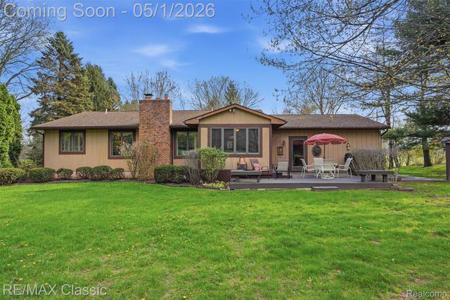 4134 Sleeth Road, Commerce Charter Township, MI 48382