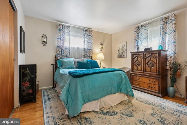 339 BOOTH DR, Bellmawr, NJ 08031