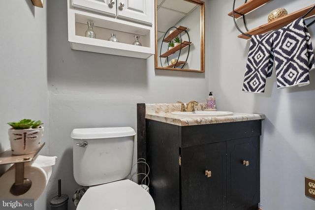 339 BOOTH DR, Bellmawr, NJ 08031