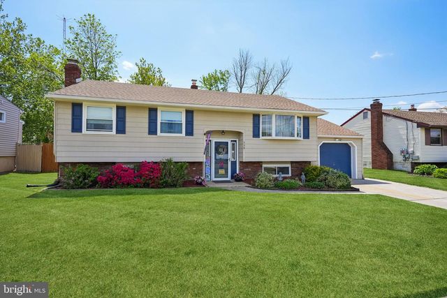 339 BOOTH DR, Bellmawr, NJ 08031