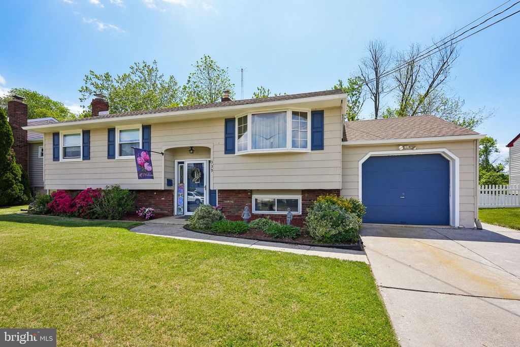 339 BOOTH DR, Bellmawr, NJ 08031