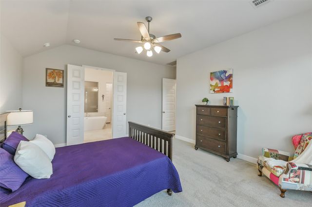 19227 Seabiscuit Stable Trail, Tomball, TX 77377
