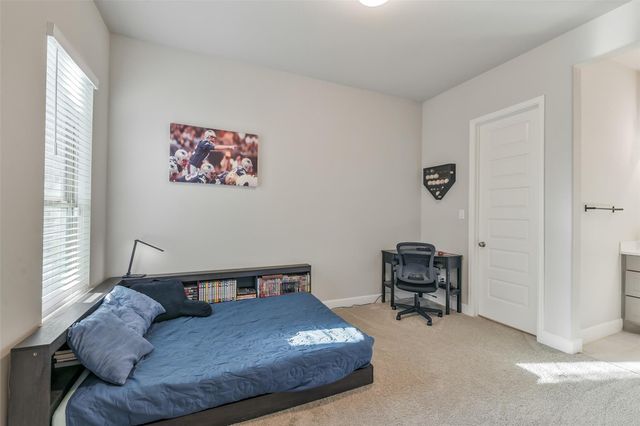 19227 Seabiscuit Stable Trail, Tomball, TX 77377