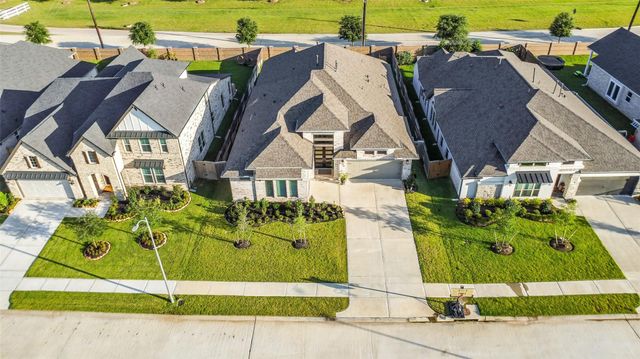 19227 Seabiscuit Stable Trail, Tomball, TX 77377