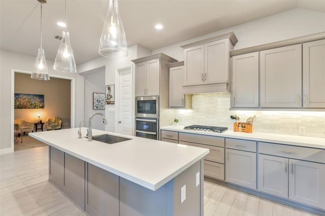 19227 Seabiscuit Stable Trail, Tomball, TX 77377
