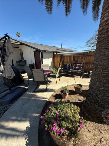 1002 California, Calimesa, CA 92320