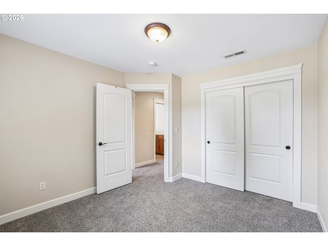 9719 Ne 75TH Way, Vancouver, WA 98662