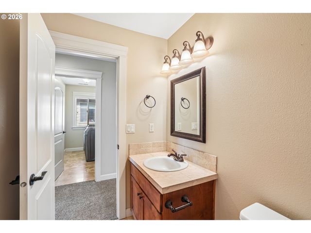 9719 Ne 75TH Way, Vancouver, WA 98662