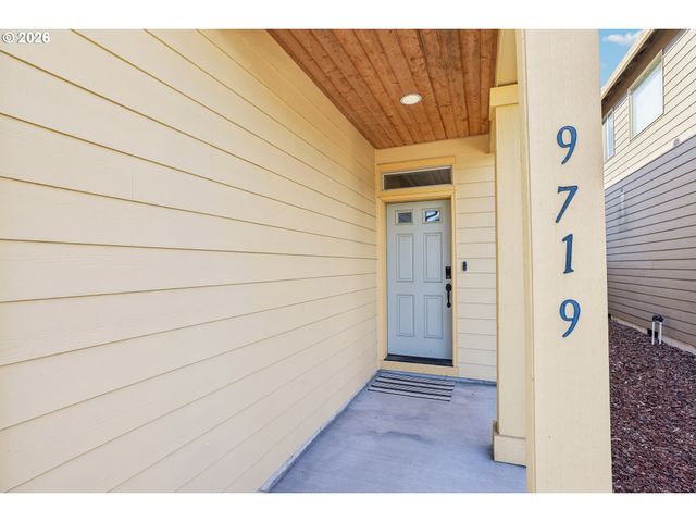 9719 Ne 75TH Way, Vancouver, WA 98662