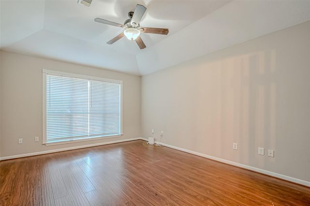 7135 Woodland Oaks, Magnolia, TX 77354