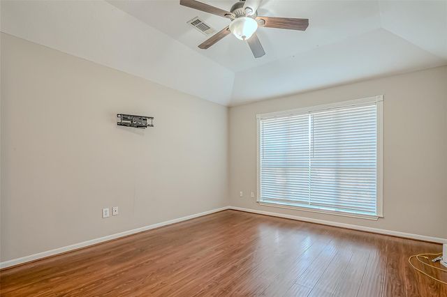 7135 Woodland Oaks, Magnolia, TX 77354