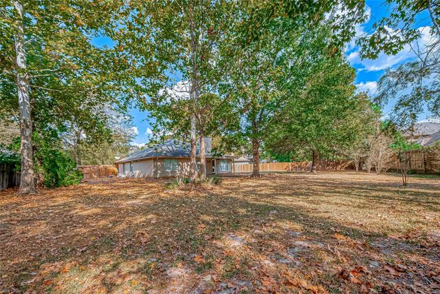 7135 Woodland Oaks, Magnolia, TX 77354