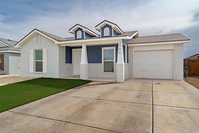 2906 Bryan Avenue, Wolfforth, TX 79382