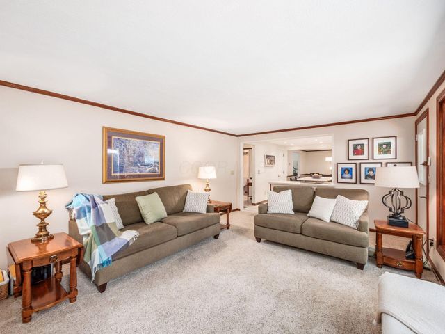 4349 Beehive Lane, Columbus, OH 43230