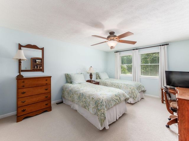 4349 Beehive Lane, Columbus, OH 43230
