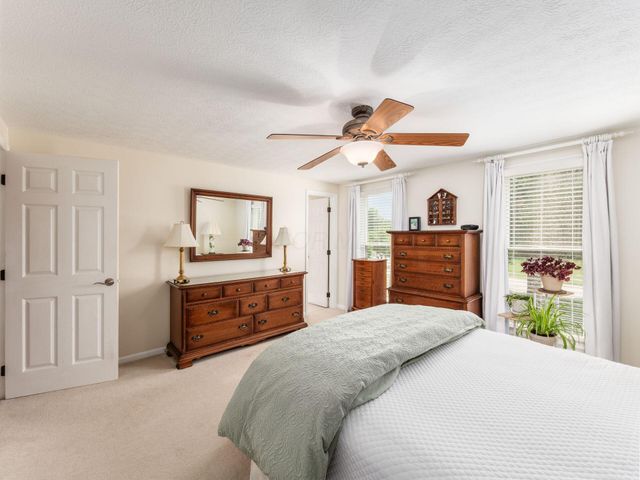 4349 Beehive Lane, Columbus, OH 43230